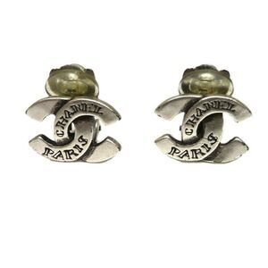Pre Loved chanel Women Silver Earrings